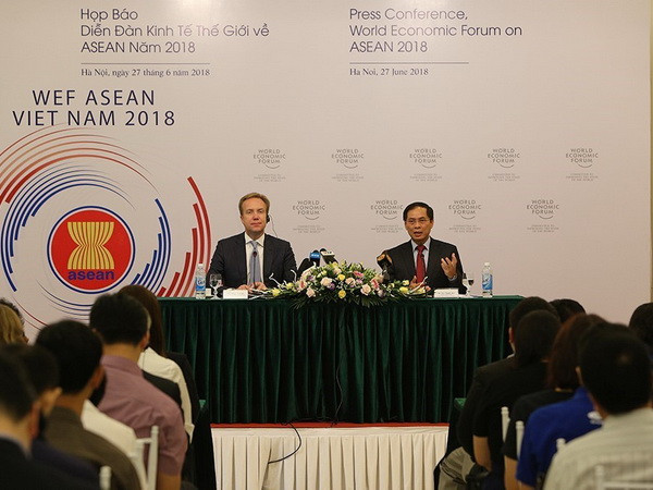 Diễn đàn Kinh tế thế giới về ASEAN năm 2018 sẽ diễn ra tại Hà Nội ảnh 1