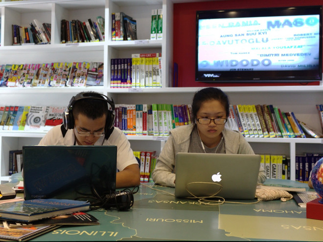 [Photo] Sinh viên Việt Nam tìm hiểu về nạn buôn bán động vật hoang dã ảnh 8