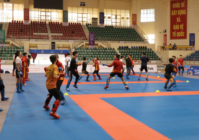 SEA Games 31: Indonesia "dè chừng" các vận động viên karate Việt Nam ảnh 1