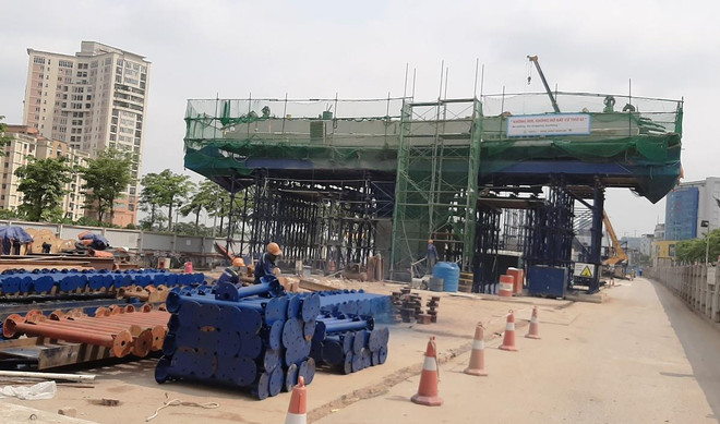 Lộ rõ 'hình hài' dự án xây dựng cầu cạn Mai Dịch-Nam Thăng Long ảnh 1