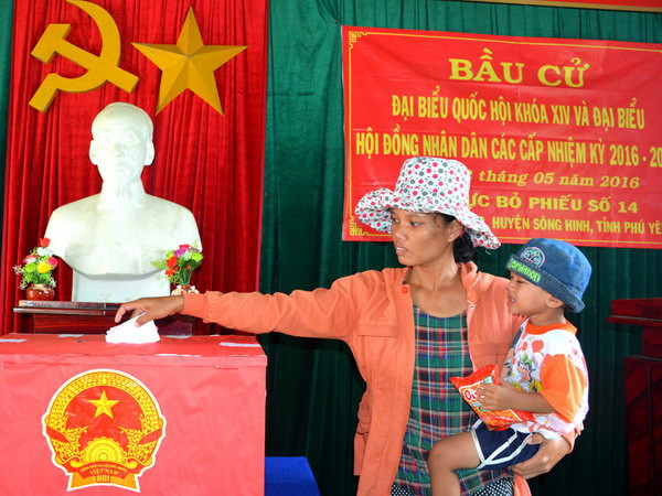 Phú Yên bầu đủ số lượng đại biểu QH và Hội đồng Nhân dân tỉnh ảnh 1