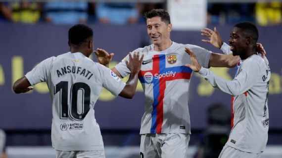 Lewandowski giúp Barca chạy đà hoàn hảo cho 'đại chiến' với Bayern ảnh 1