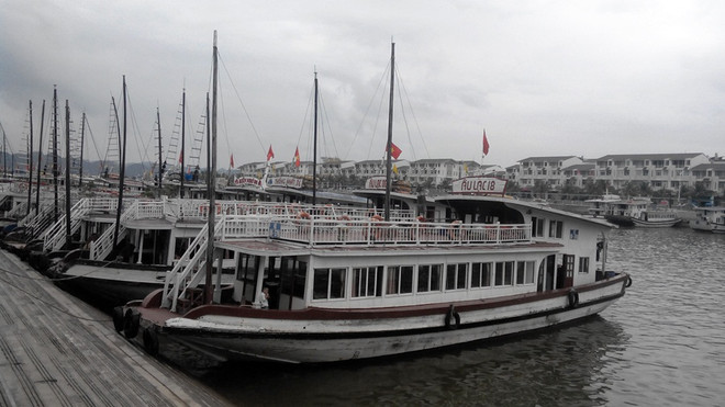 Lo chìm tàu: Quảng Ninh đề nghị “tuổi về hưu” cho tàu du lịch ảnh 1