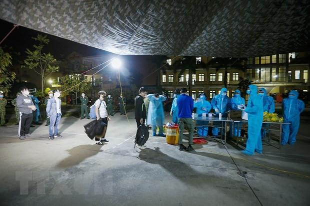 Việt Nam ghi nhận 3 ca mắc mới COVID-19, cách ly ngay khi nhập cảnh ảnh 1