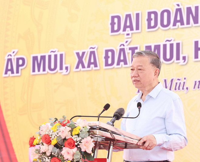 ttxvn_tong_bi_thu_to_lam_du_ngay_hoi_dai_doan_ket_toan_dan_toc_tai_ca_mau (4).jpg