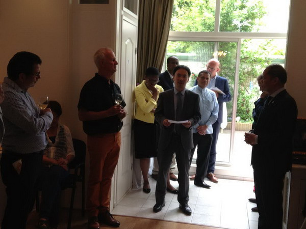 Triển lãm tranh về những vẻ đẹp của Việt Nam tại Hà Lan ảnh 1