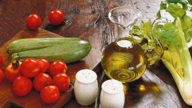 "Thực đơn Địa Trung Hải" bị ảnh hưởng vì suy thoái kinh tế ảnh 1