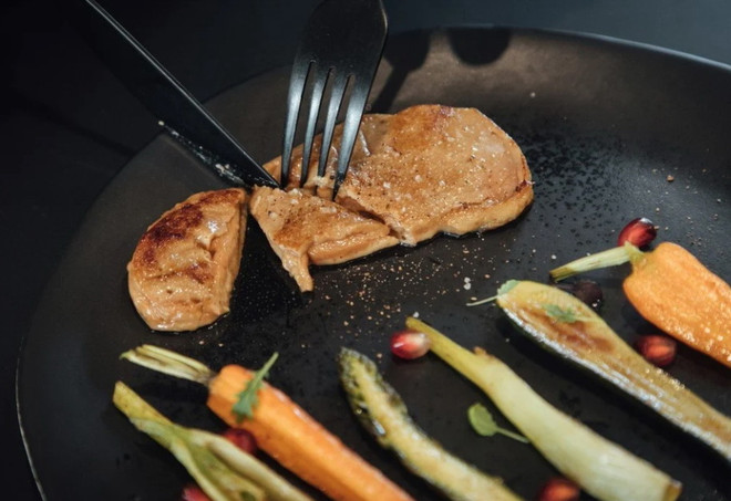 Tranh cãi quanh món pate gan ngỗng sản xuất trong phòng thí nghiệm ảnh 1