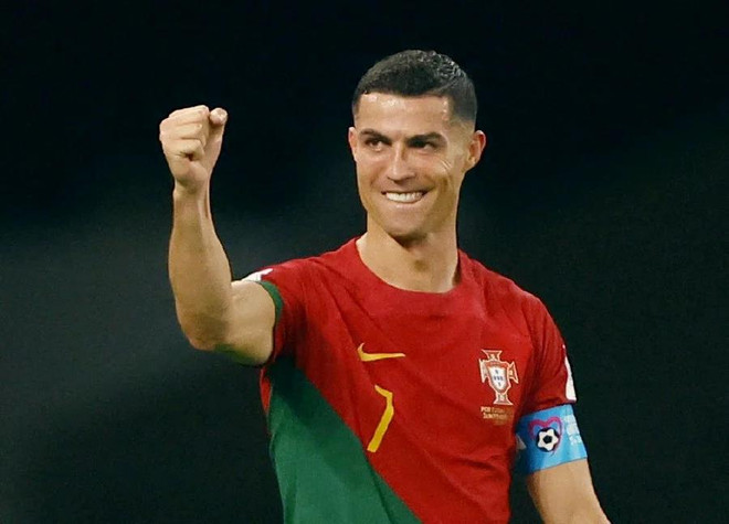 Khoảnh khắc Ronaldo lập kỷ lục 'vô tiền khoáng hậu' ở World Cup ảnh 1