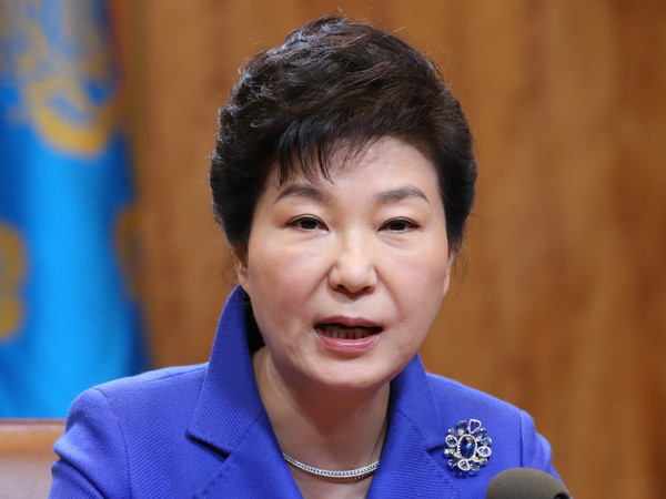 Tổng thống Hàn: Các vấn đề lịch sử cản trở quan hệ với Nhật Bản ảnh 1