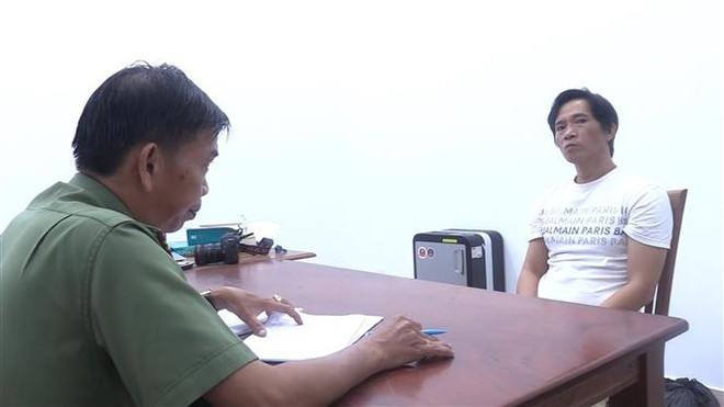 Bình Dương tạm giữ 3 đối tượng trong đường dây tiêu thụ tiền giả ảnh 1