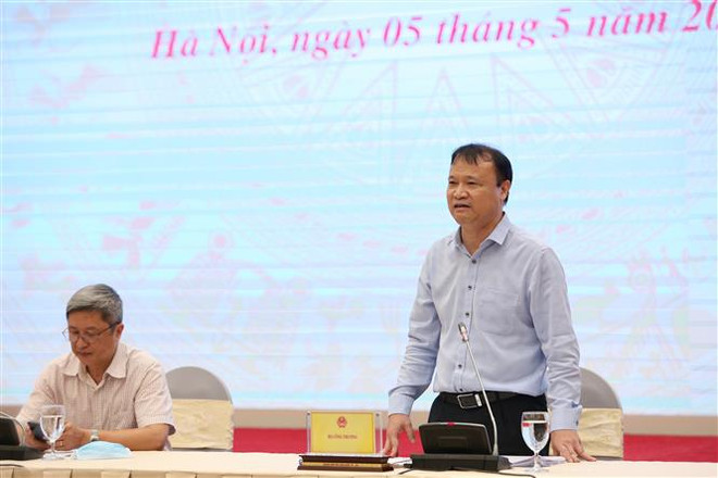 Thứ trưởng Đỗ Thắng Hải: Giải pháp đủ nguồn cung thịt lợn là tái đàn ảnh 1