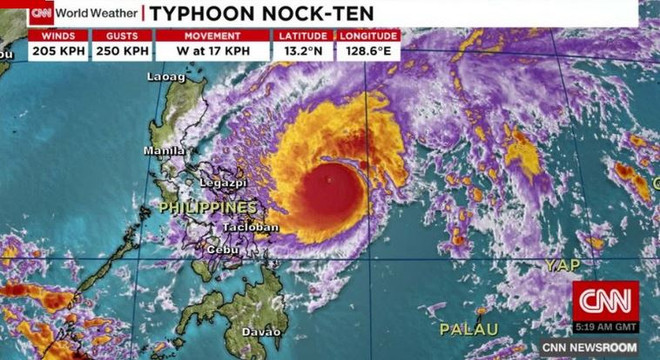 Philippines sơ tán hàng trăm nghìn người tránh bão Nock-Ten ảnh 1