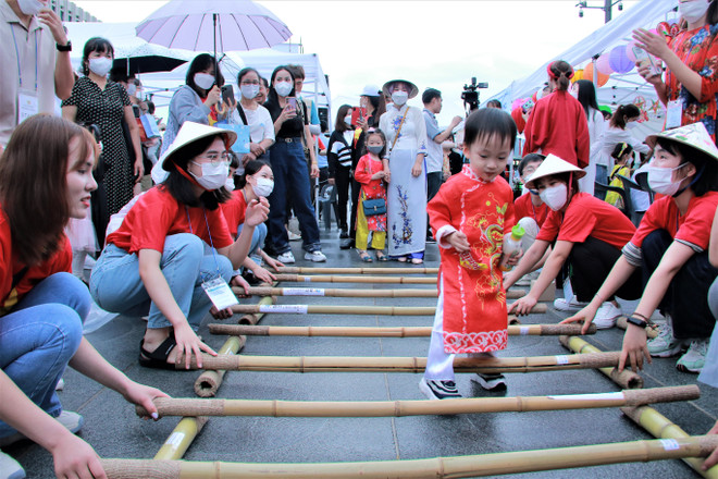 77 năm Quốc khánh: Lễ hội văn hóa kết nối cộng đồng tại Hàn Quốc ảnh 3