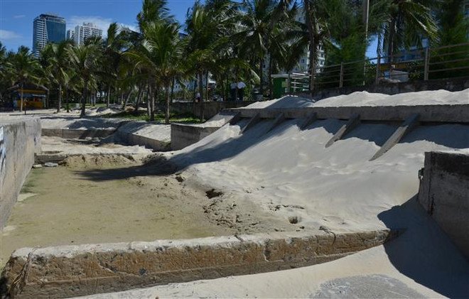 Đà Nẵng: Xử lý triệt để tình trạng nước thải xả thẳng ra biển ảnh 1