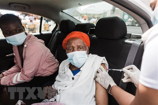 Một loạt nước cấm du khách từ châu Phi do lo ngại biến thể Omicron ảnh 1