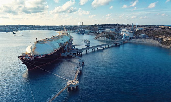 Hy Lạp khởi công trạm LNG nổi, cung cấp khí đốt cho châu Âu ảnh 1