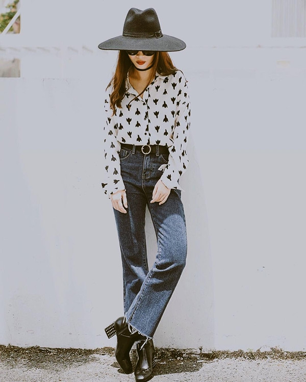 Cùng diện đồ bay bổng đầu thu ấn tượng như kiều nữ Việt ảnh 11