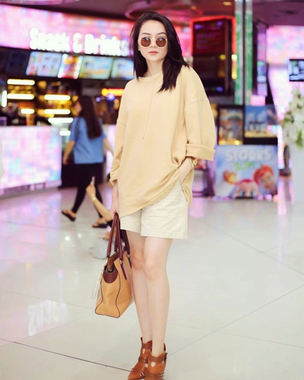 Cùng diện đồ bay bổng đầu thu ấn tượng như kiều nữ Việt ảnh 8