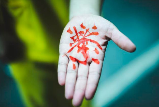 Khám phá bí ẩn Đài Loan đằng sau 'Thiếu nữ ngoại cảm' trên HBO ảnh 1