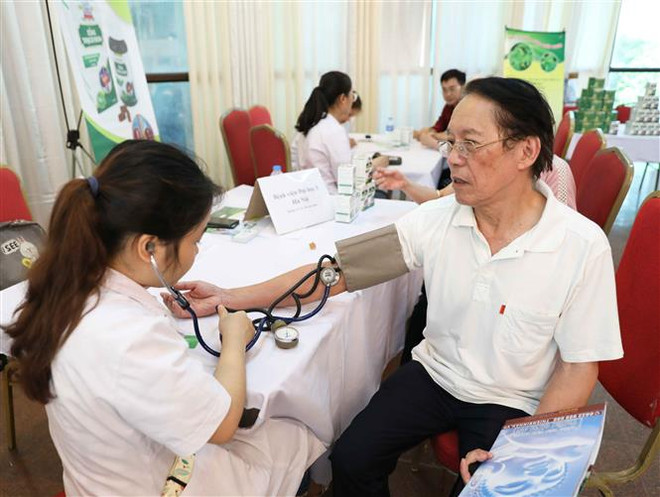 Bắc Ninh là địa phương đầu tiên bao phủ 100% BHYT cho người cao tuổi ảnh 1