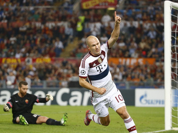 Robben: Bayern Munich cần phải giữ đôi chân trên mặt đất ảnh 1