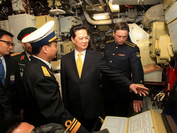 Việt Nam sẽ có ba tàu ngầm Kilo 636 trong năm 2014 ảnh 1