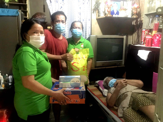 TP.HCM: Linh hoạt vượt khó, đưa nhanh gói hỗ trợ đến với người nghèo ảnh 1