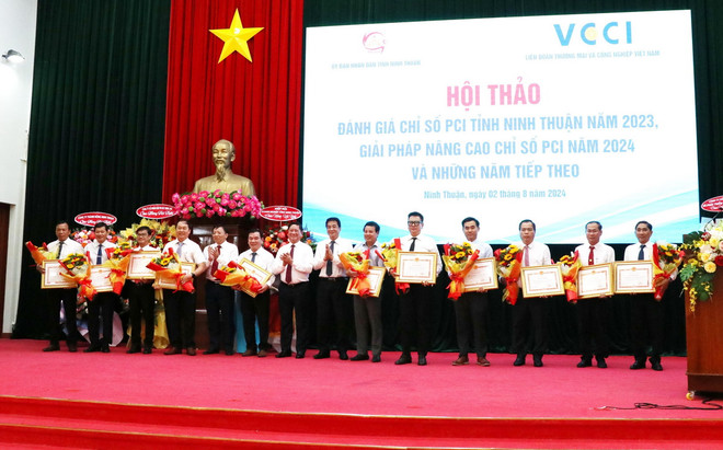 ttxvn_ninh thuan thu tuc hanh chinh (1).jpg