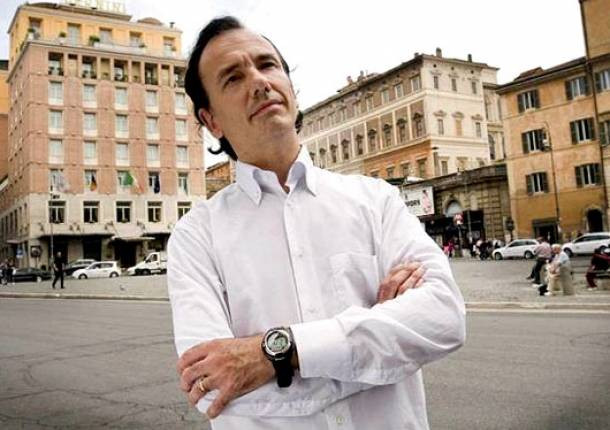 Những chuyện khó tin về "Vua nói khoác Italy" Debenedetti ảnh 1