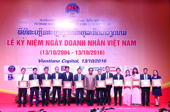 Hội doanh nghiệp Việt Nam tại Lào: Cầu nối giao thương hiệu quả ảnh 2
