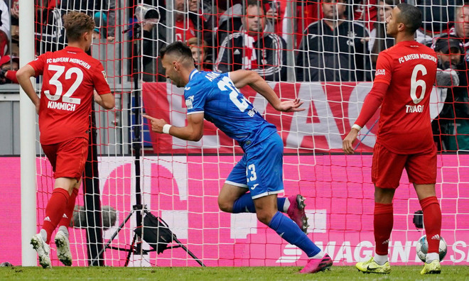 Bayern thua sốc tại Allianz, Dortmund đánh rơi chiến thắng ảnh 2