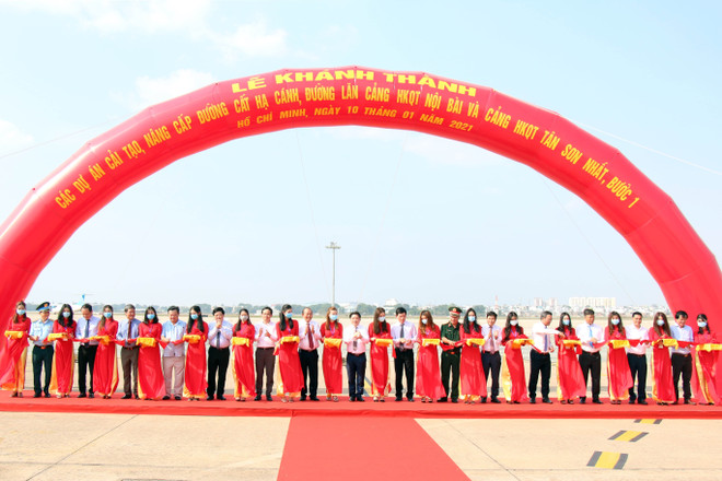 Khánh thành giai đoạn 1 dự án cải tạo đường cất hạ cánh 2 sân bay lớn ảnh 1
