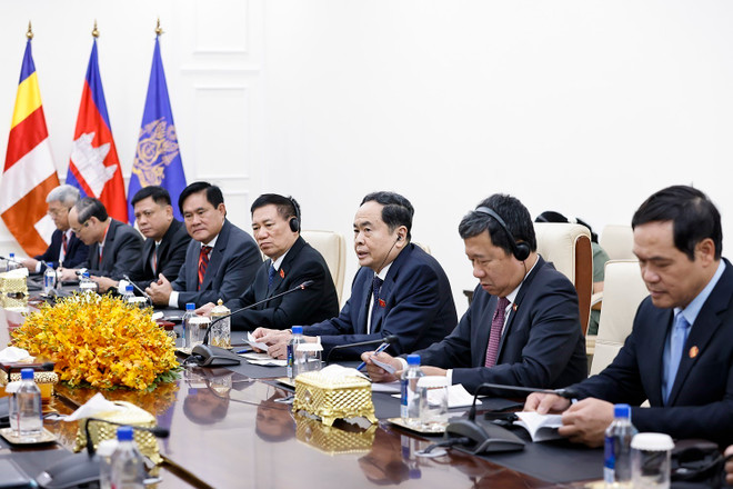 ttxvn_chu_tich_quoc_hoi_tran_thanh_man_hoi_kien_chu_tich_thuong_vien_campuchia_22-6.jpg
