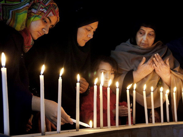 Pakistan tưởng niệm các nạn nhân vụ tấn công trường đại học ảnh 1