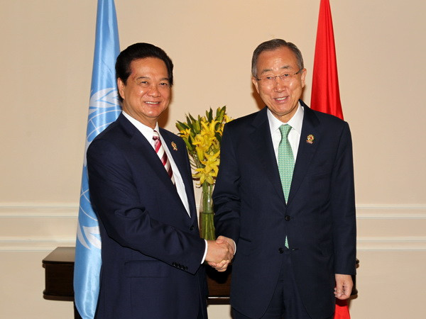 Thủ tướng Nguyễn Tấn Dũng gặp Tổng Thư ký Liên hợp quốc ảnh 1