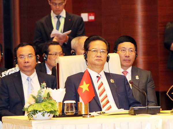 Thủ tướng nêu bật vấn đề Biển Đông tại Hội nghị Cấp cao ASEAN ảnh 1