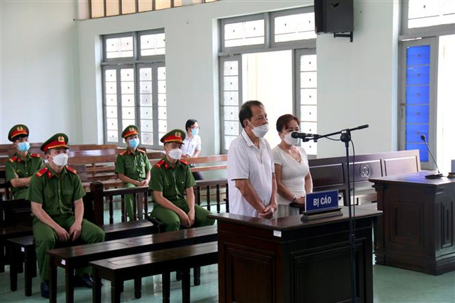 Bình Thuận: Khai thác cát trái phép, hai bị cáo lĩnh án 15 tháng tù ảnh 1