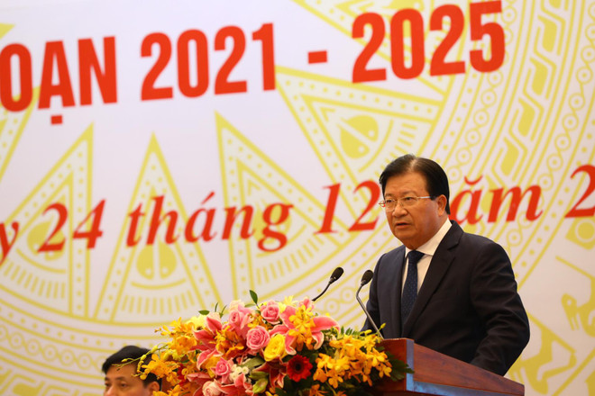 Phó Thủ tướng: Sẽ không giảm được ùn tắc khi xe cá nhân gia tăng nhanh ảnh 2