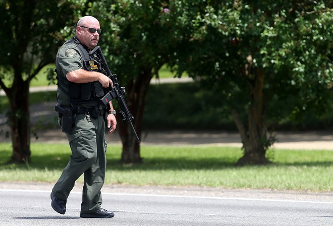 Tổng thống Mỹ kêu gọi tránh dùng lời lẽ kích động sau vụ nổ súng ảnh 1