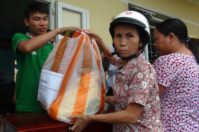 Quảng Trị hỗ trợ khẩn cấp dân bị thiệt hại do hải sản chết ảnh 1