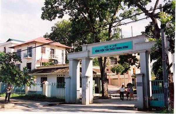 Phạt tù nhóm bị cáo làm giả hồ sơ tại Bệnh viện Tâm thần Trung ương I ảnh 1