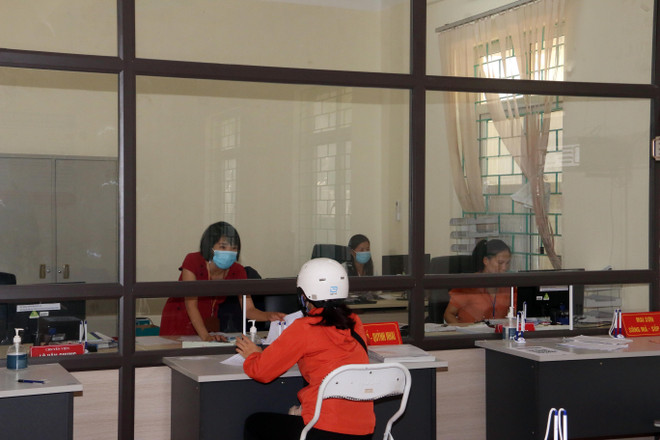 Giữa tháng 11 giải quyết xong chính sách hỗ trợ bảo hiểm thất nghiệp ảnh 2