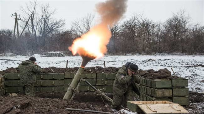 Mỹ, EU hối thúc các bên "lập tức" ngừng bắn tại Ukraine ảnh 1
