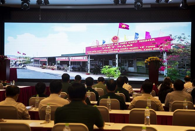 Tổng kết 20 năm phân giới cắm mốc biên giới Việt Nam-Campuchia ảnh 1