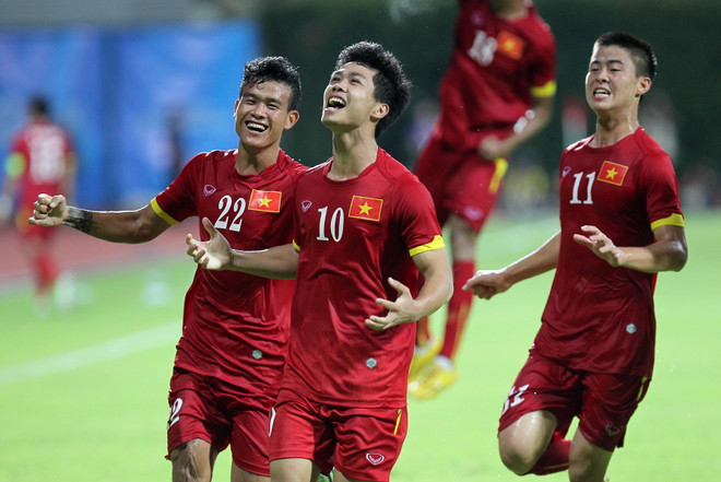 Công Phượng tỏa sáng, U23 Việt Nam thắng vùi dập U23 Malaysia ảnh 1
