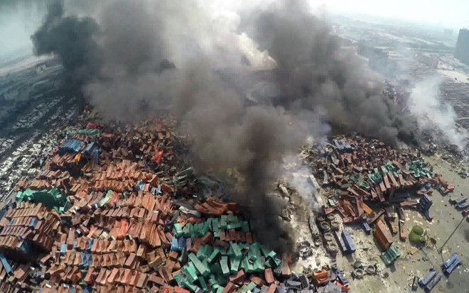 Hàng trăm tài khoản mạng xã hội bị chặn sau vụ nổ kép ở Thiên Tân ảnh 1