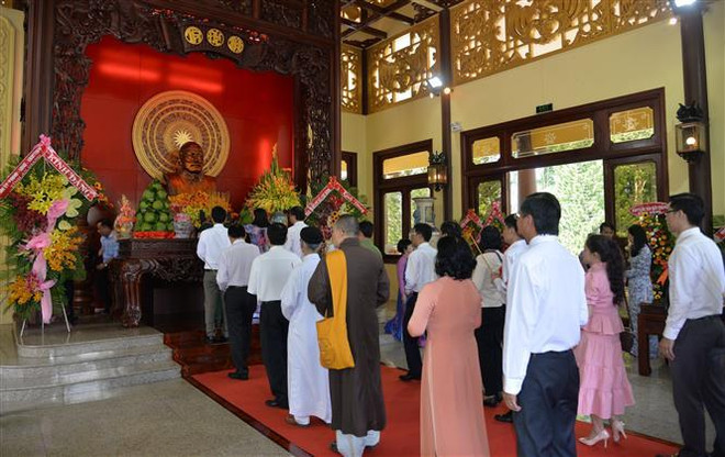 An Giang: Lễ kỷ niệm 131 năm ngày sinh Chủ tịch Tôn Đức Thắng ảnh 1