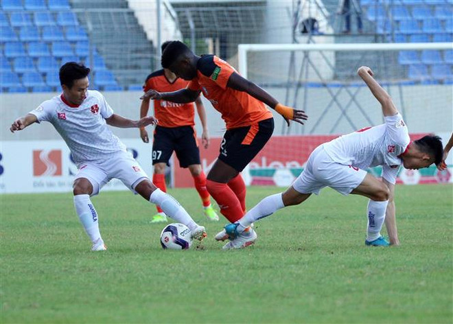 Thua Hải Phòng 0-2 trên sân nhà, SHB Đà Nẵng chìm sâu vào khủng hoảng ảnh 1