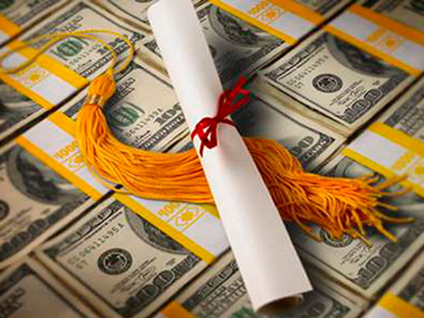 Hơn 40 triệu người dân ở Mỹ mang nợ từ thời sinh viên ảnh 1